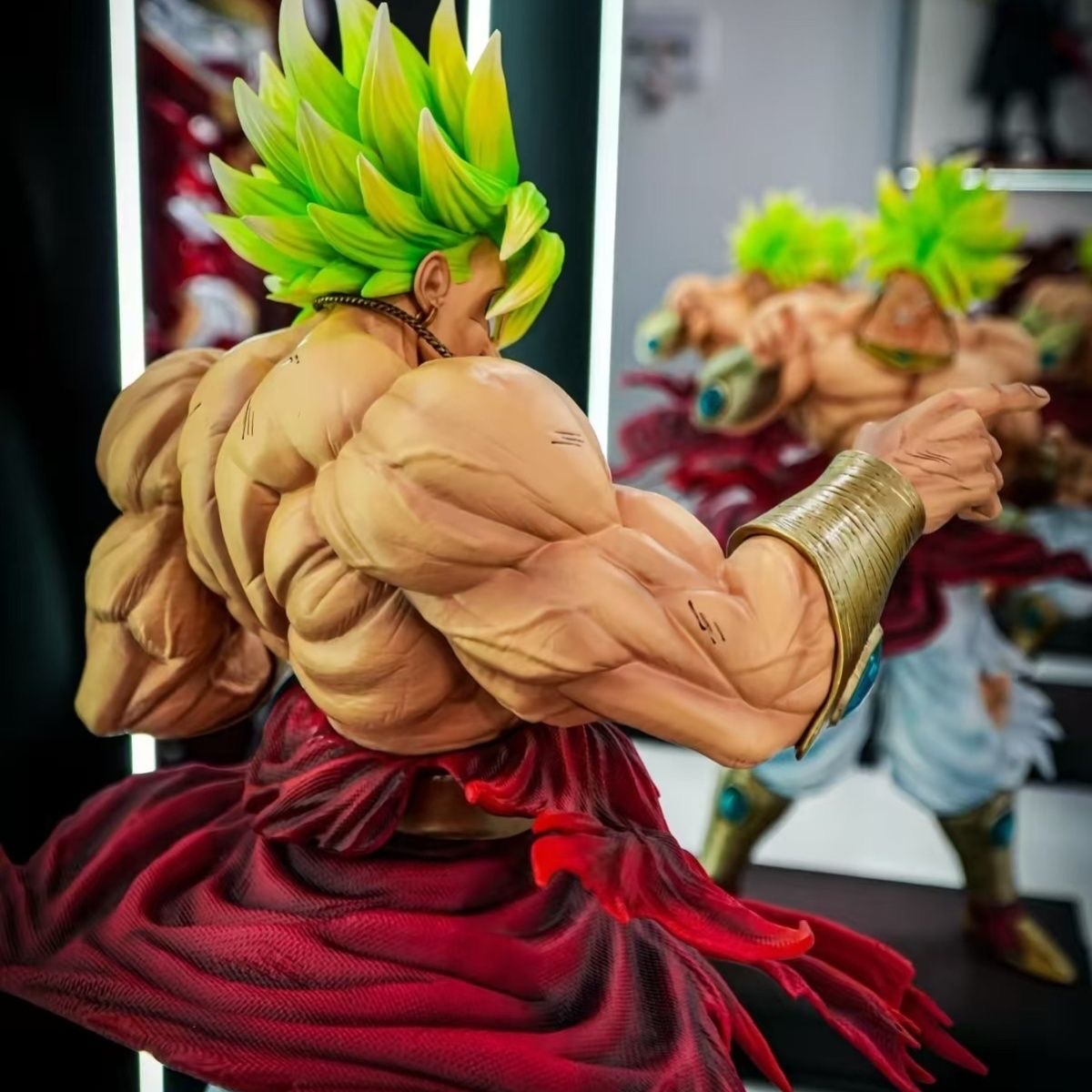 破圈布羅利 七龍珠 53cm 超大潮玩GK雕像