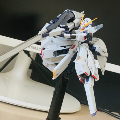 HG 鋼彈強襲自由 拼裝模型 正義戰騎機甲