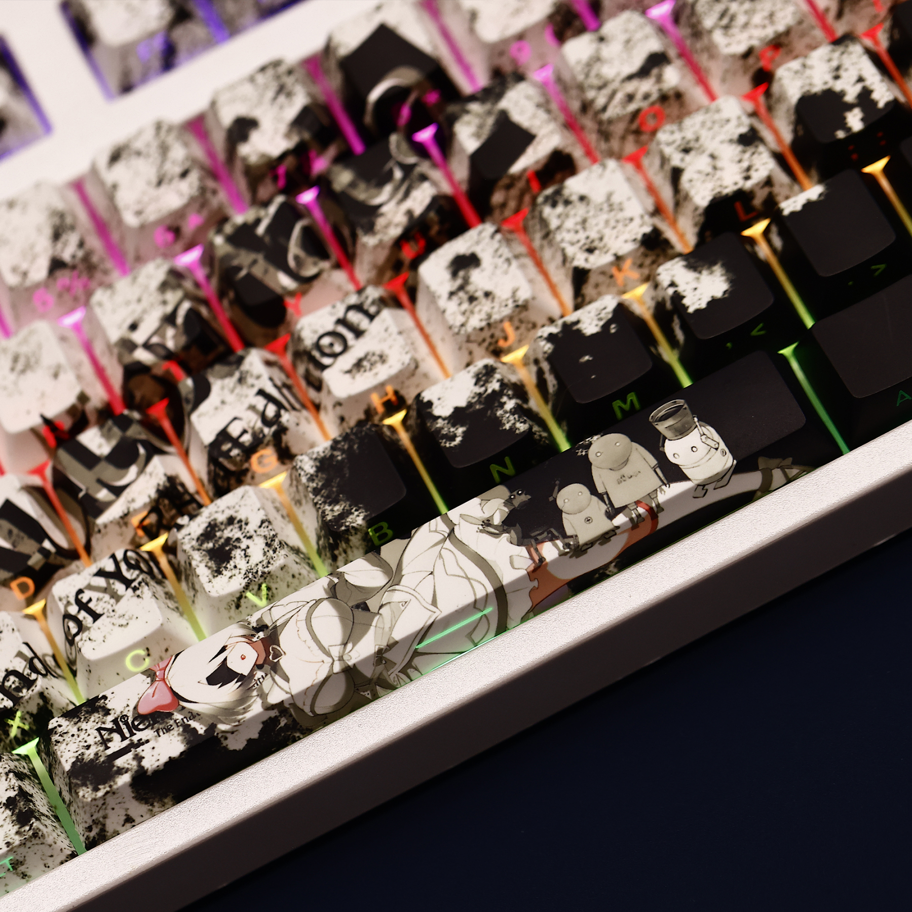 尼爾機械紀元2B白色女僕透光RGB108鍵標準配列衛星軸鍵帽-ZUIHANG SHOP