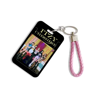 ITZY韓國女團悠遊卡套 官方週邊商品 (韓國進口版)