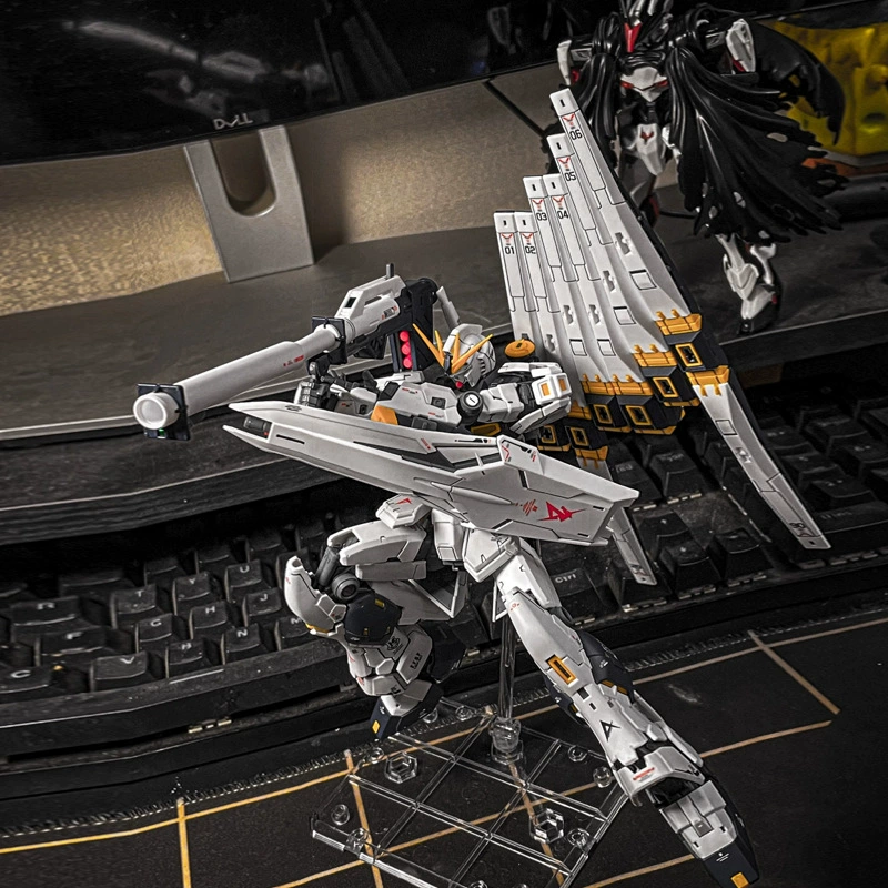 RG ν鋼彈 R32帶浮游砲背包帶水帖支架