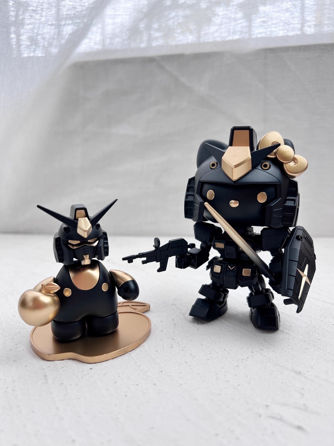 萬代 SDCS HELLO KITTY 凱蒂貓 薩克I +夏亞專用薩克II+RX-78-2 鋼彈-ZUIHANG SHOP