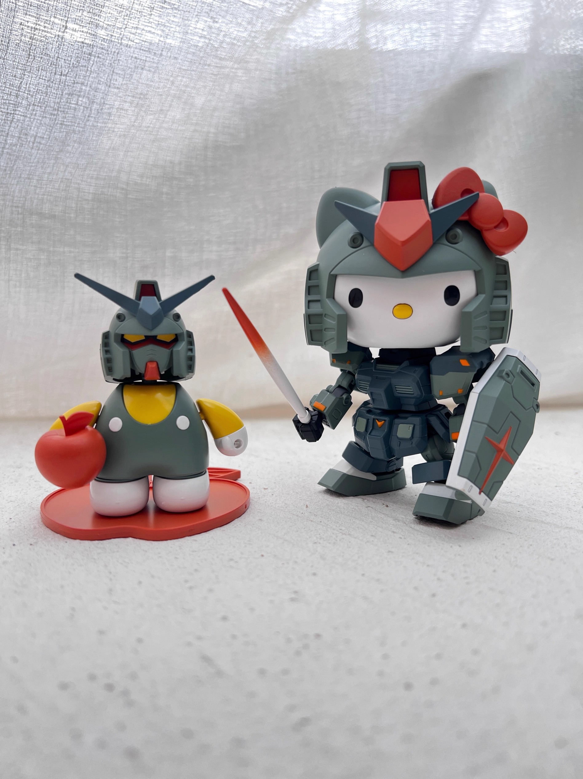 萬代 SDCS HELLO KITTY 凱蒂貓 薩克I +夏亞專用薩克II+RX-78-2 鋼彈-ZUIHANG SHOP