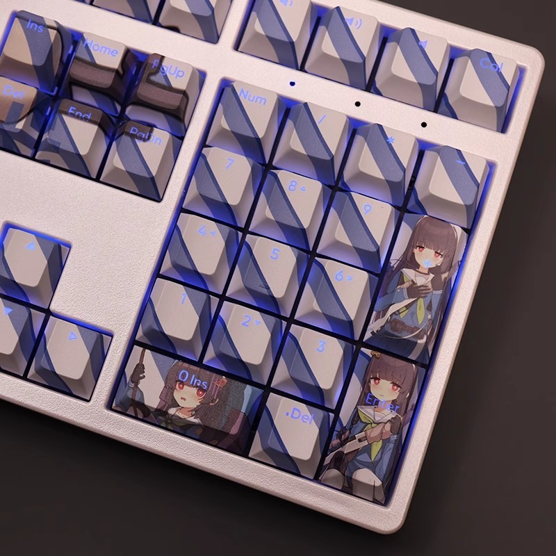 霞沢美遊透光RGB108鍵標準配列衛星軸鍵帽