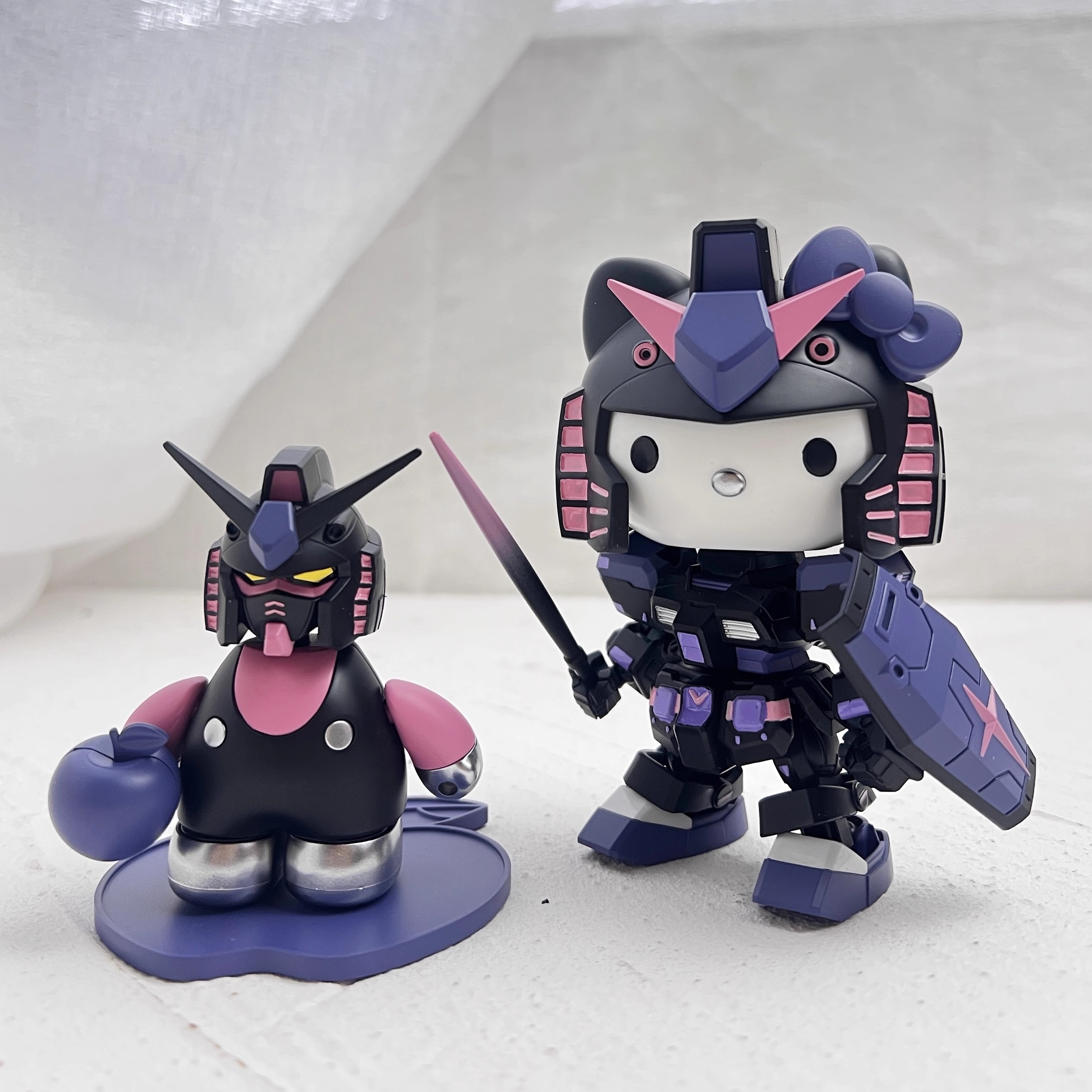 萬代 SDCS HELLO KITTY 凱蒂貓 薩克I +夏亞專用薩克II+RX-78-2 鋼彈-ZUIHANG SHOP
