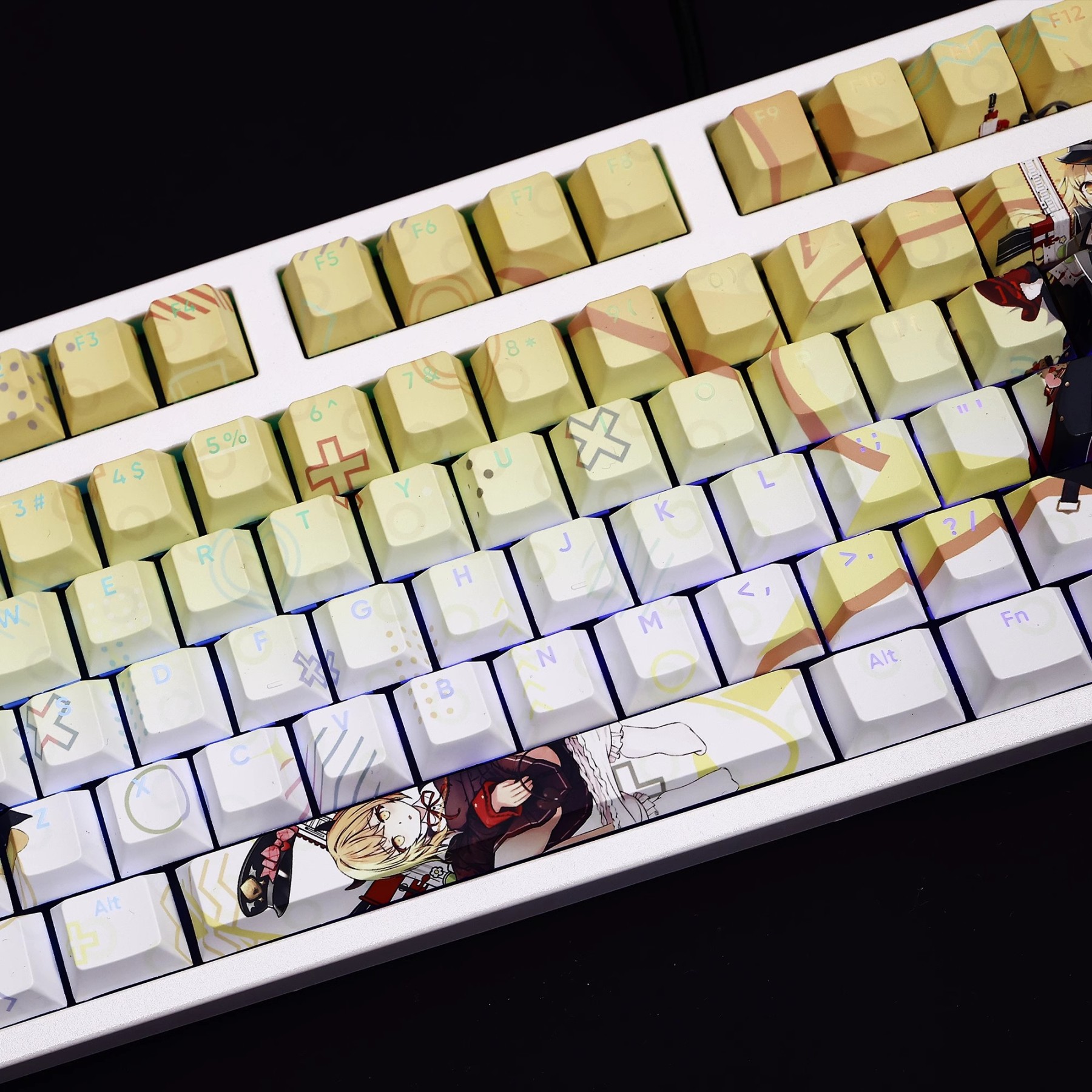 丹花伊吹透光RGB108鍵標準配列衛星軸鍵帽