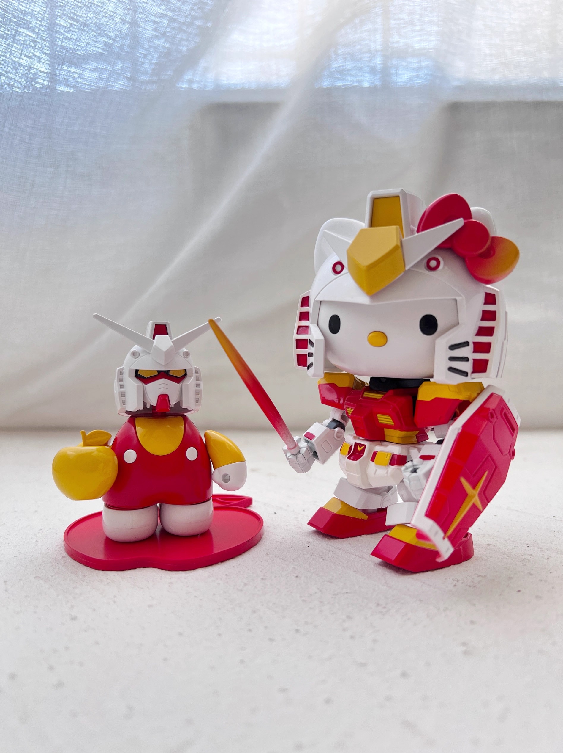 萬代 SDCS HELLO KITTY 凱蒂貓 薩克I +夏亞專用薩克II+RX-78-2 鋼彈-ZUIHANG SHOP