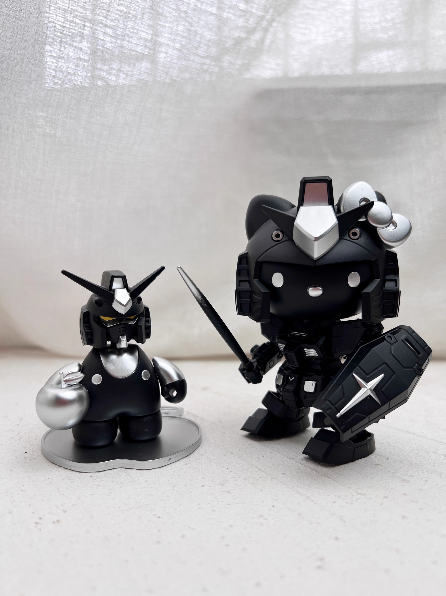 萬代 SDCS HELLO KITTY 凱蒂貓 薩克I +夏亞專用薩克II+RX-78-2 鋼彈-ZUIHANG SHOP