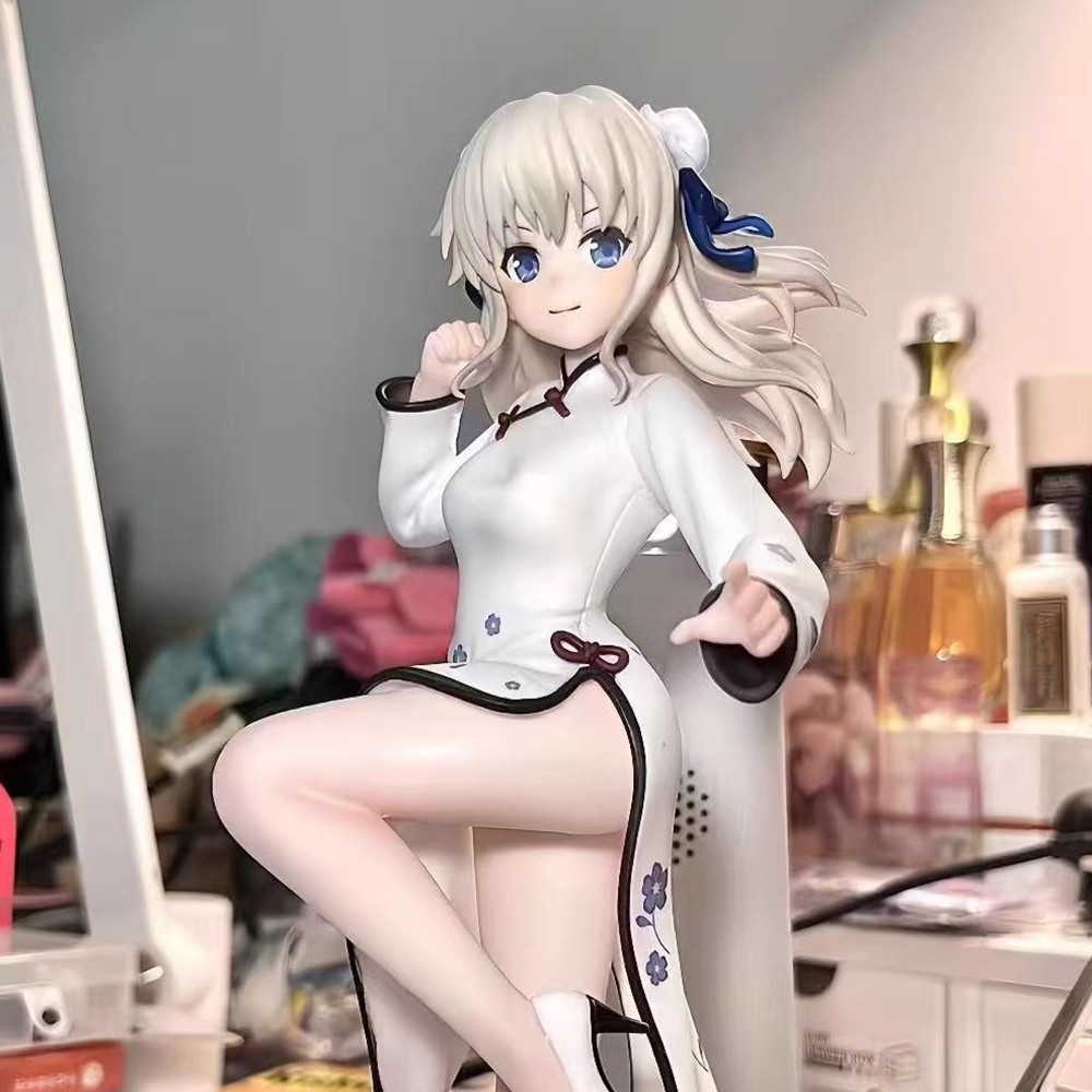 Charlotte 旗袍友利奈緒