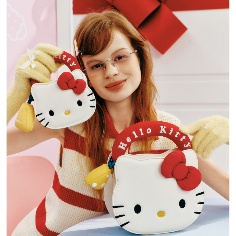 HelloKitty 三麗鷗 斜挎鏈條包-ZUIHANG SHOP