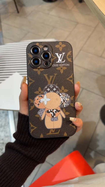 路易威登翻皮毛鐳射手機殼