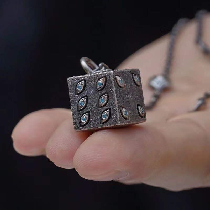 咒術迴戰 五條悟眼睛骰子吊墜 -ZUIHANG SHOP