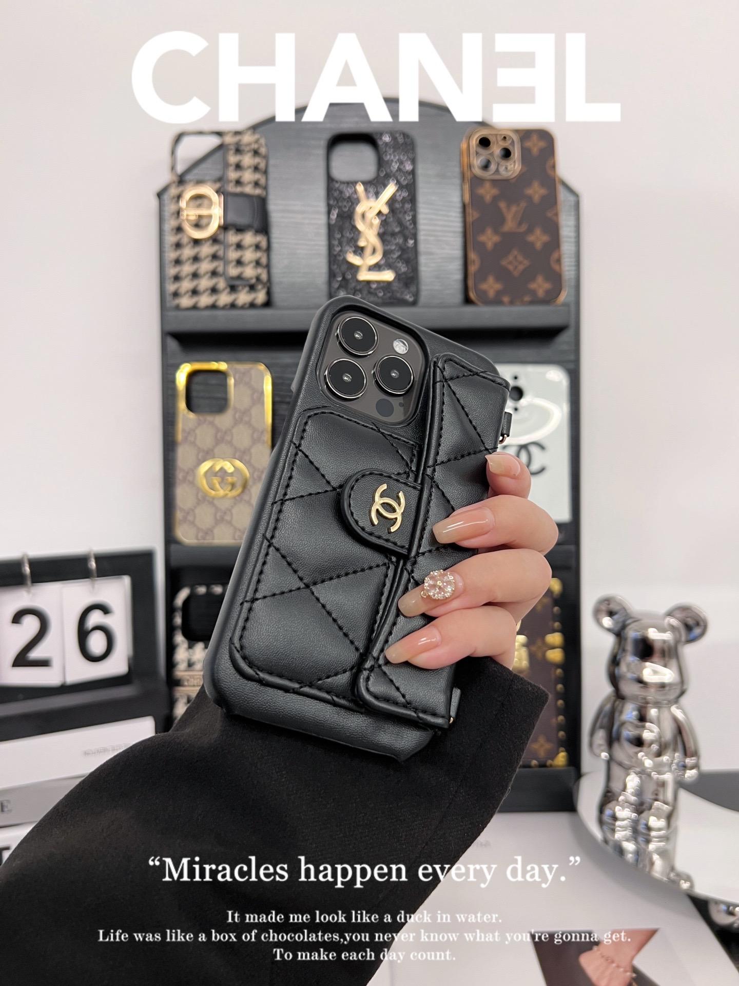 香奈兒卡包磨砂手機殼-ZUIHANG SHOP