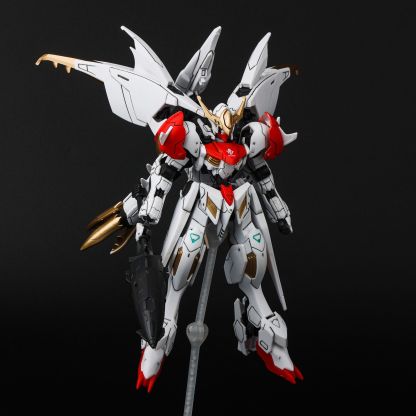 HG 1/144 驚異鋼彈 巴巴託斯天狼型 創戰元宇宙拼裝模型