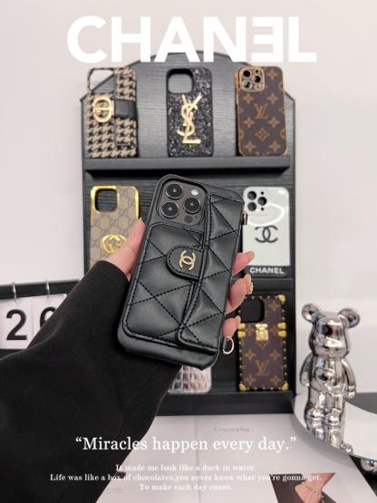 香奈兒卡包磨砂手機殼-ZUIHANG SHOP