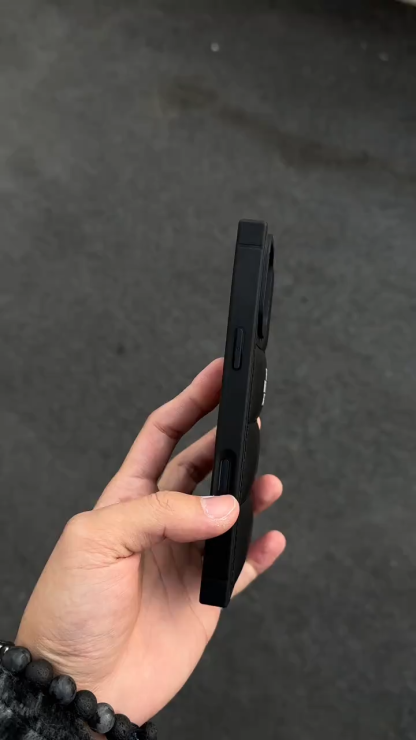 北面方形棉服全包手機殼