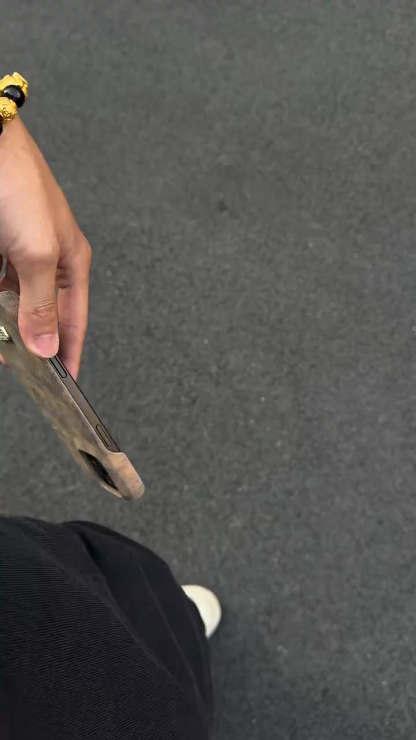 繆繆閃鑽立標翻毛皮手機殼