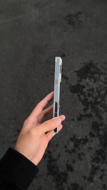 斯圖西黑8防摔手機殼