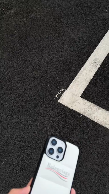 巴黎世家全包防摔手機殼