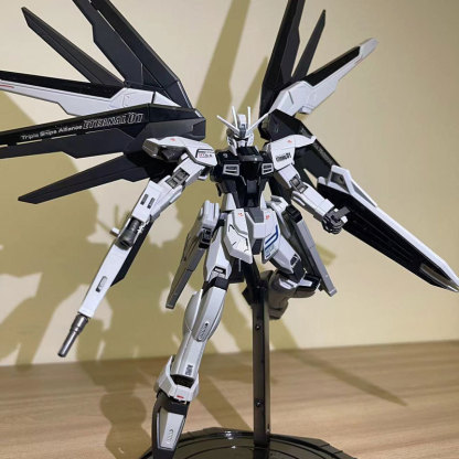 HG 鋼彈強襲自由 拼裝模型 正義戰騎機甲