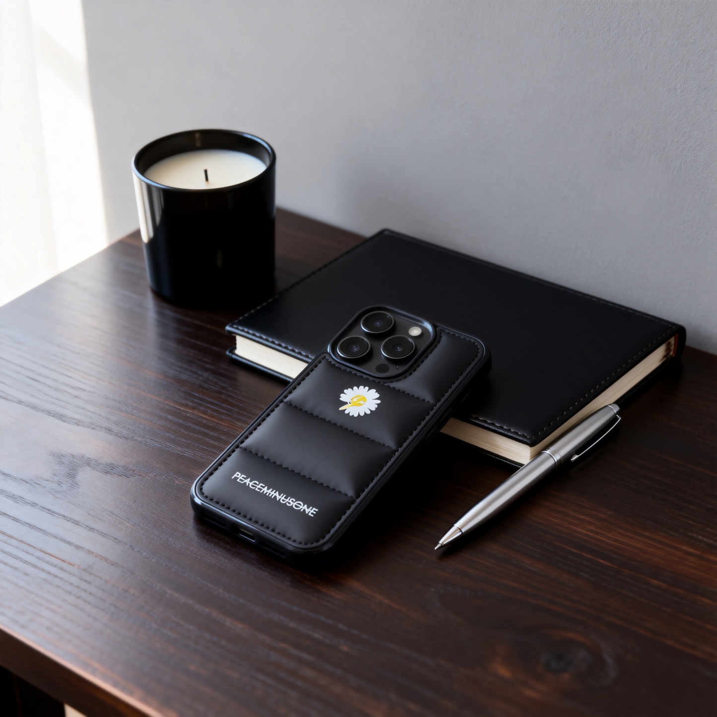 潮牌權志龍雛菊羽絨服手機殼