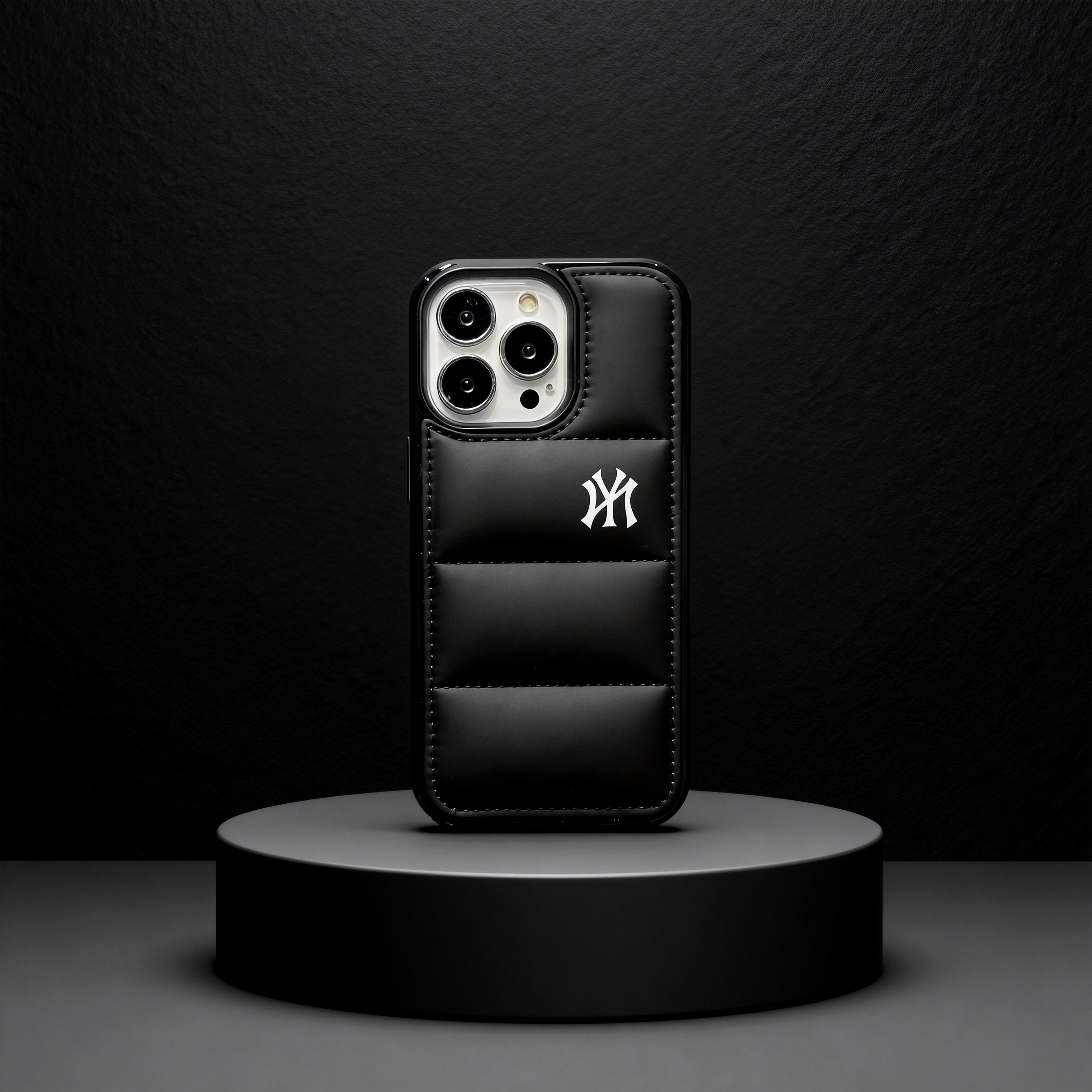 潮牌MLB羽絨服手機殼