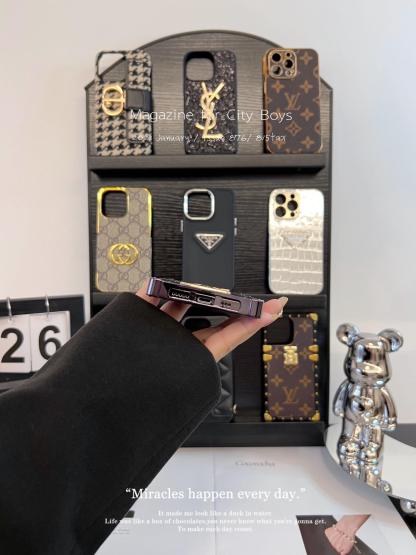 聖羅蘭鱷魚紋金屬全包手機殼-ZUIHANG SHOP