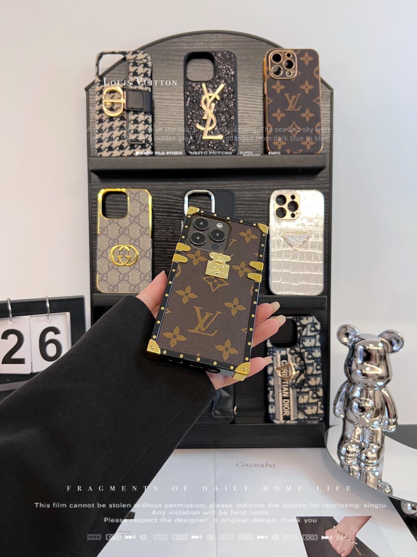 路易威皮質金屬全包手機殼-ZUIHANG SHOP