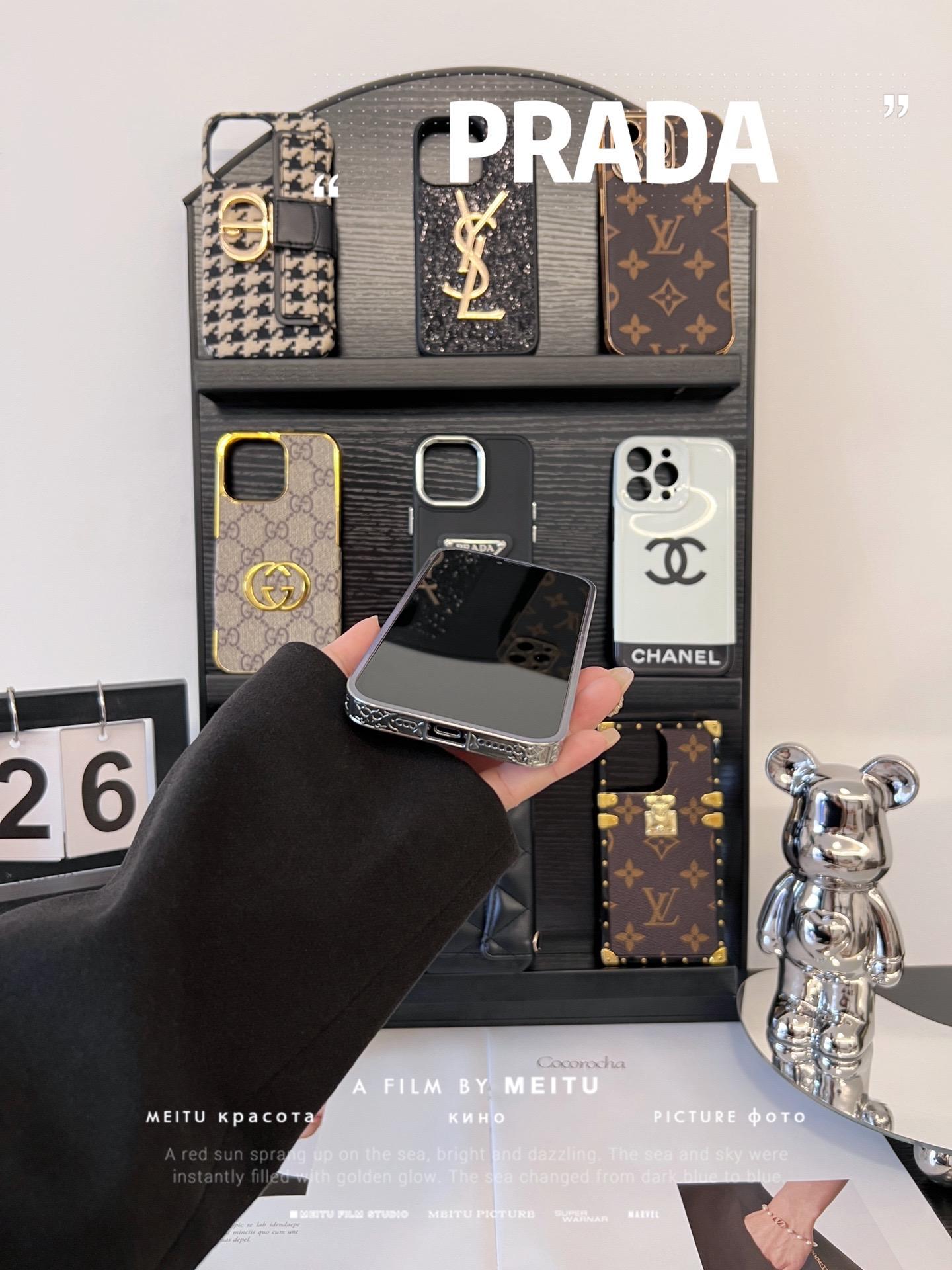 普拉達鱷魚紋水鑽手機殼-ZUIHANG SHOP