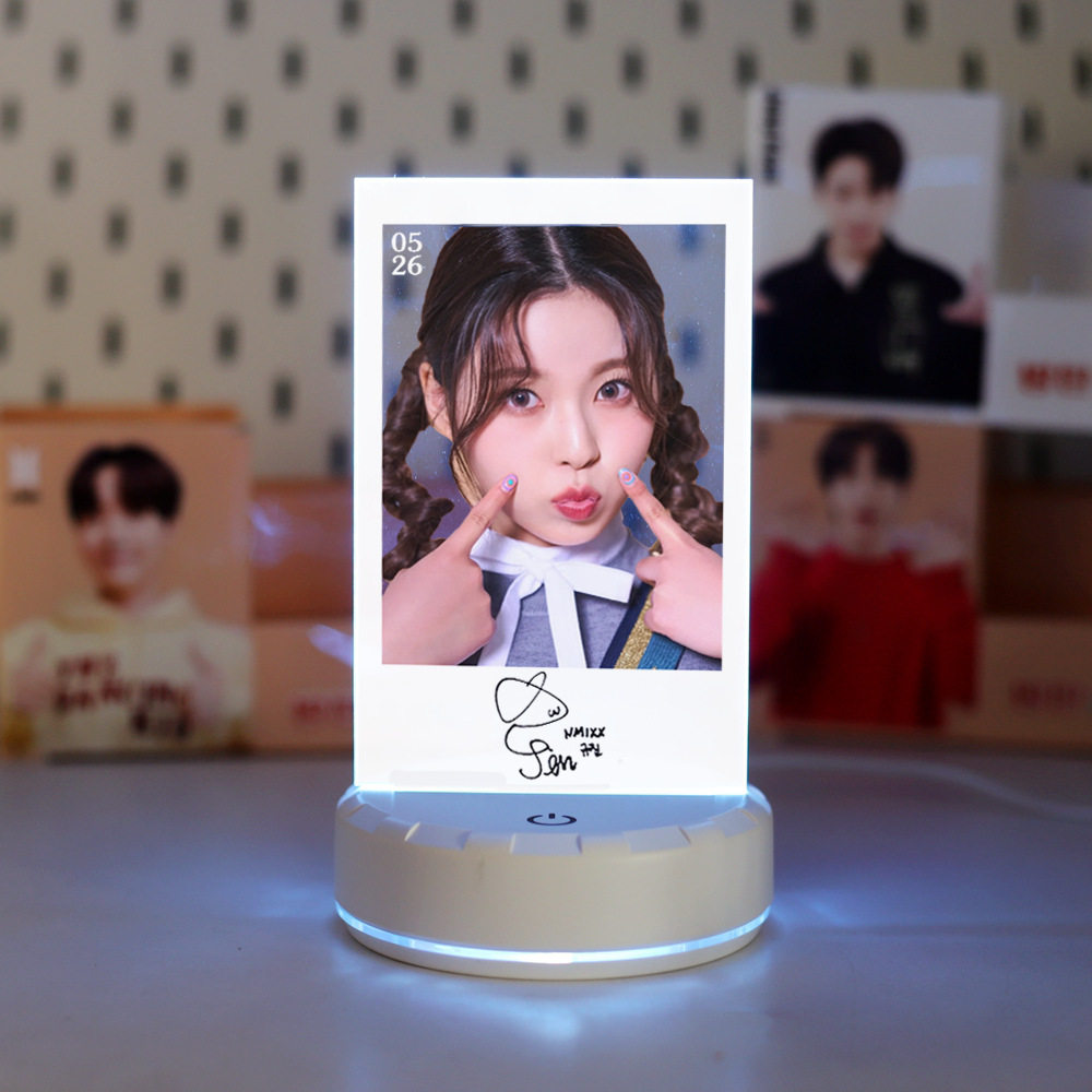 NMIXX 成員風格 LED七彩觸控小夜燈｜桌面收藏氛圍燈