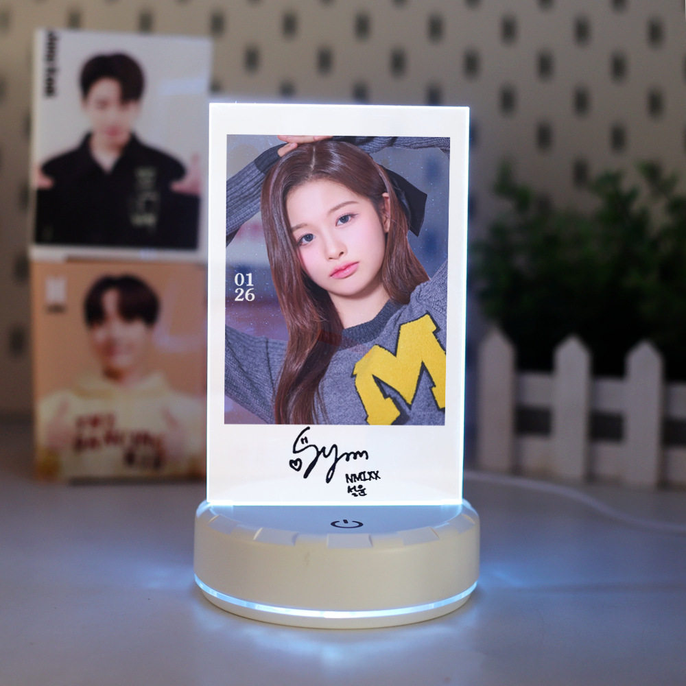 NMIXX 成員風格 LED七彩觸控小夜燈｜桌面收藏氛圍燈