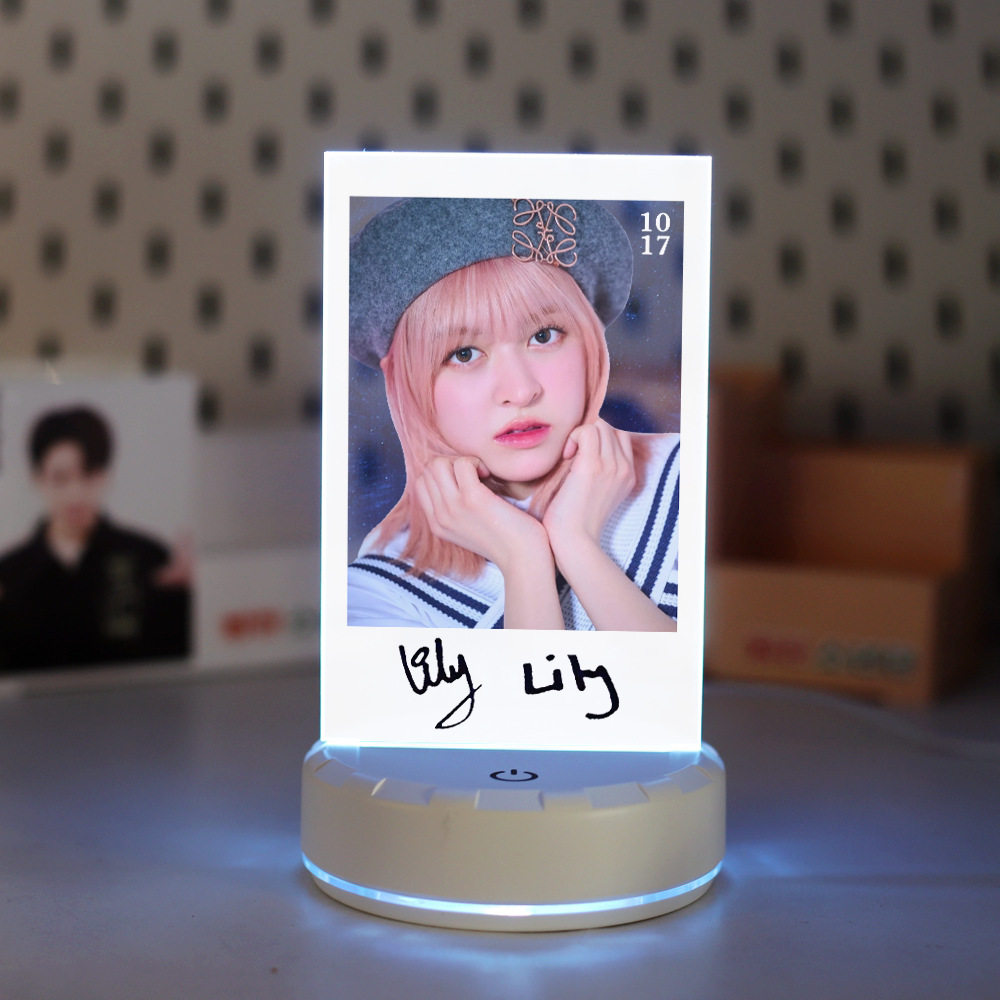 NMIXX 成員風格 LED七彩觸控小夜燈｜桌面收藏氛圍燈