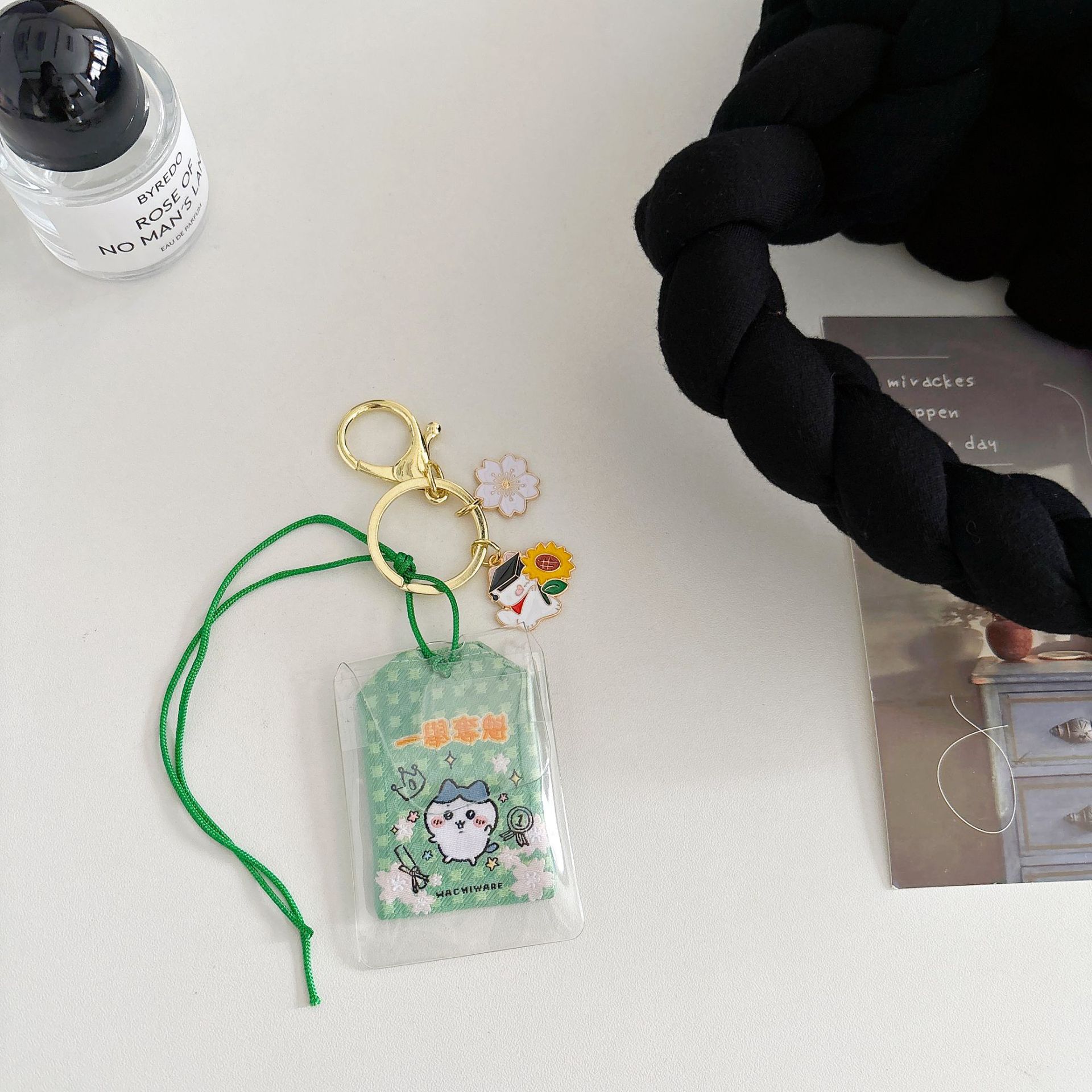吉伊卡哇 Chiikawa 刺繡御守掛包｜可愛角色隨身小包・動漫周邊