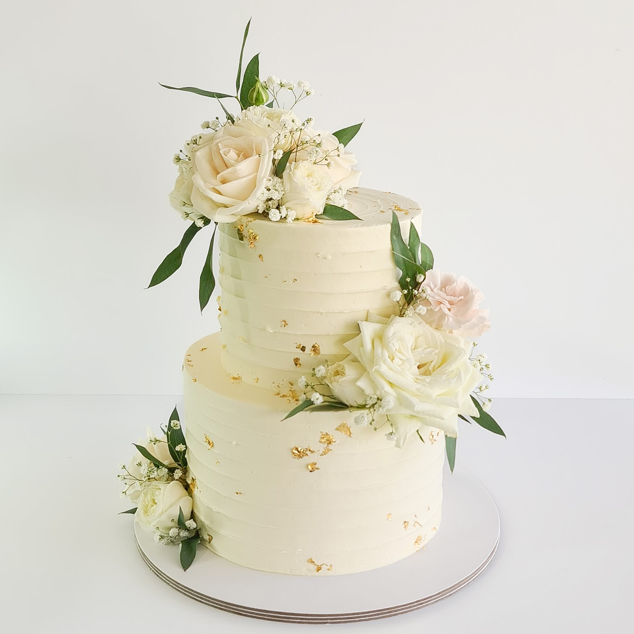 White & Blush Fresh Floral Cake