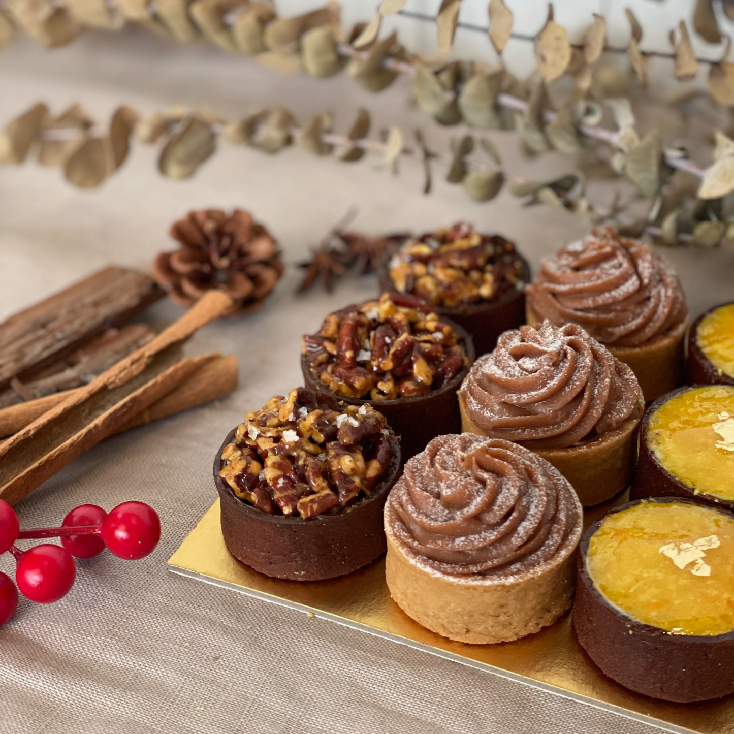 Christmas Tartlet Set (9pcs)