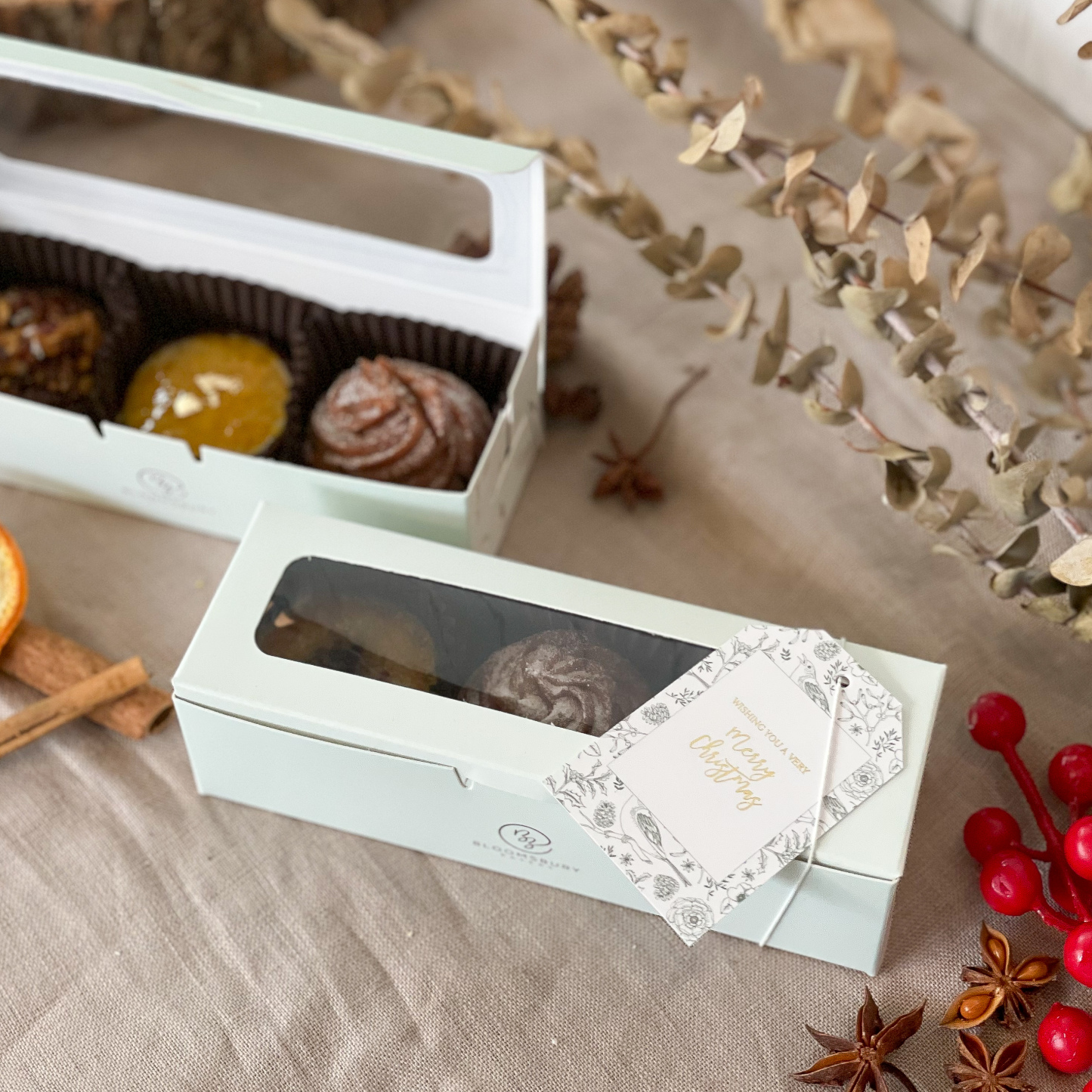 Christmas Gift Box (3 Tartlets)