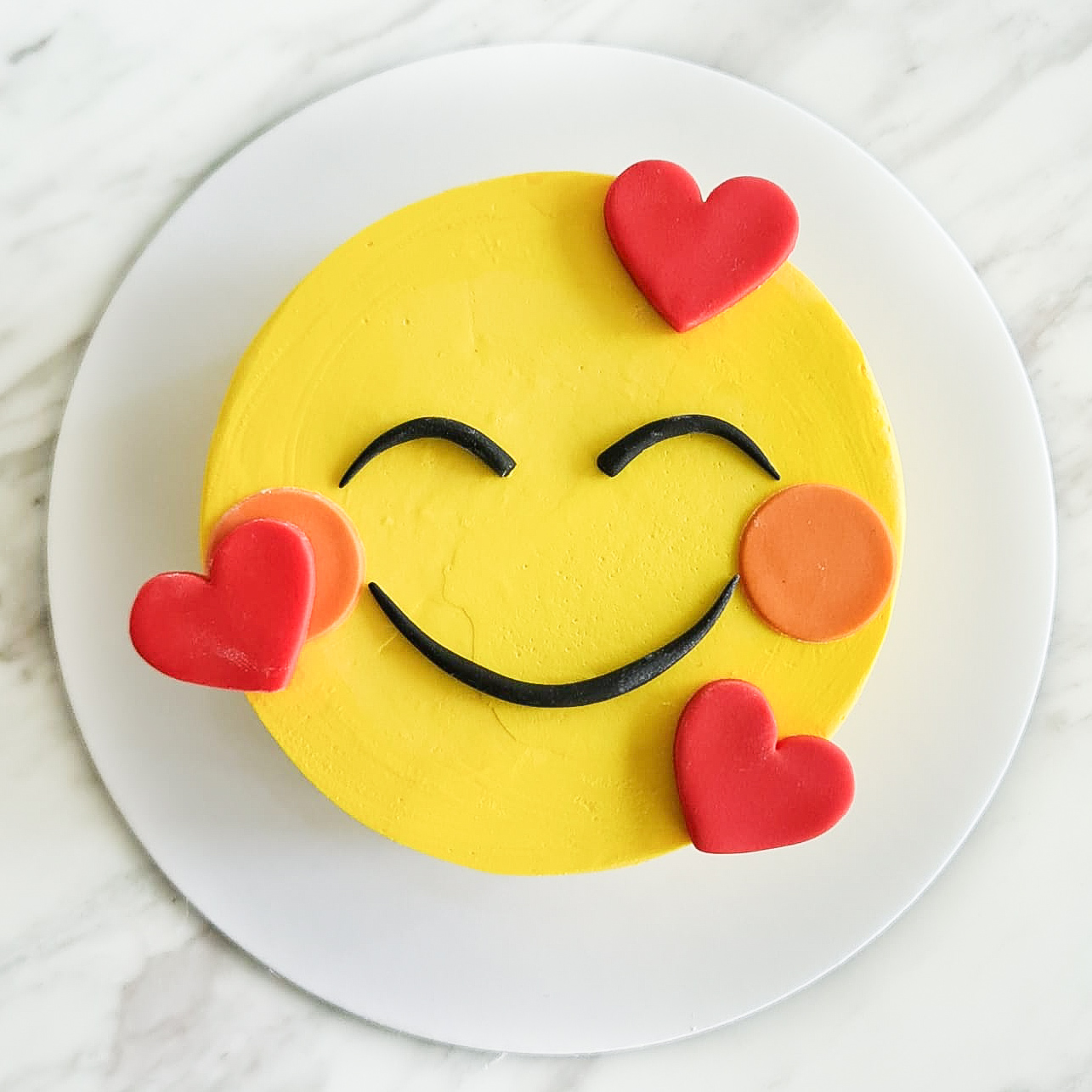 Smiley Face Cake – Klein's Bakery & Café