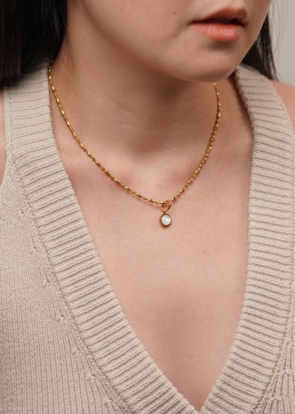 Mother of Pearl Pendant Serene Necklace