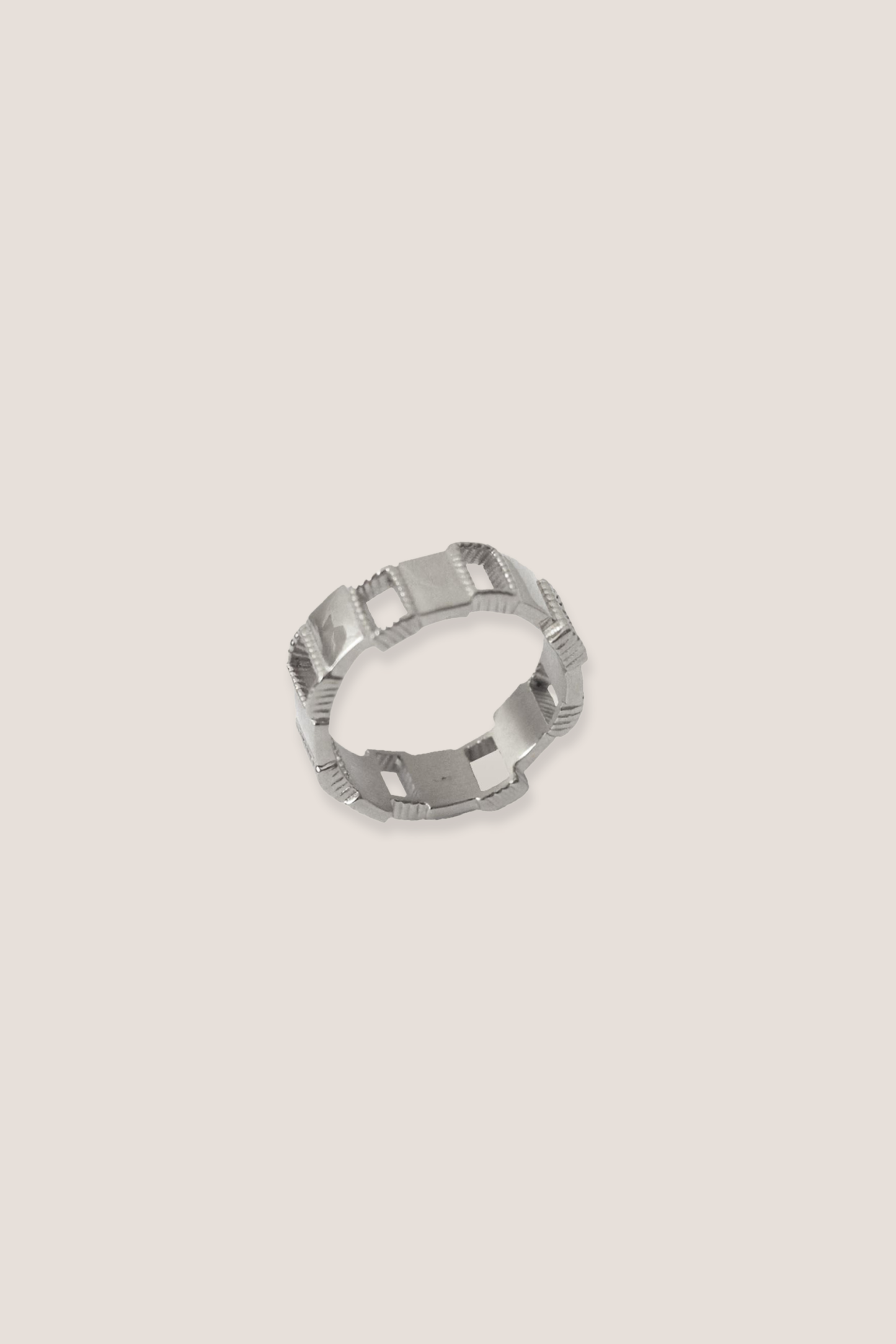 Mira Bold Silver Ring