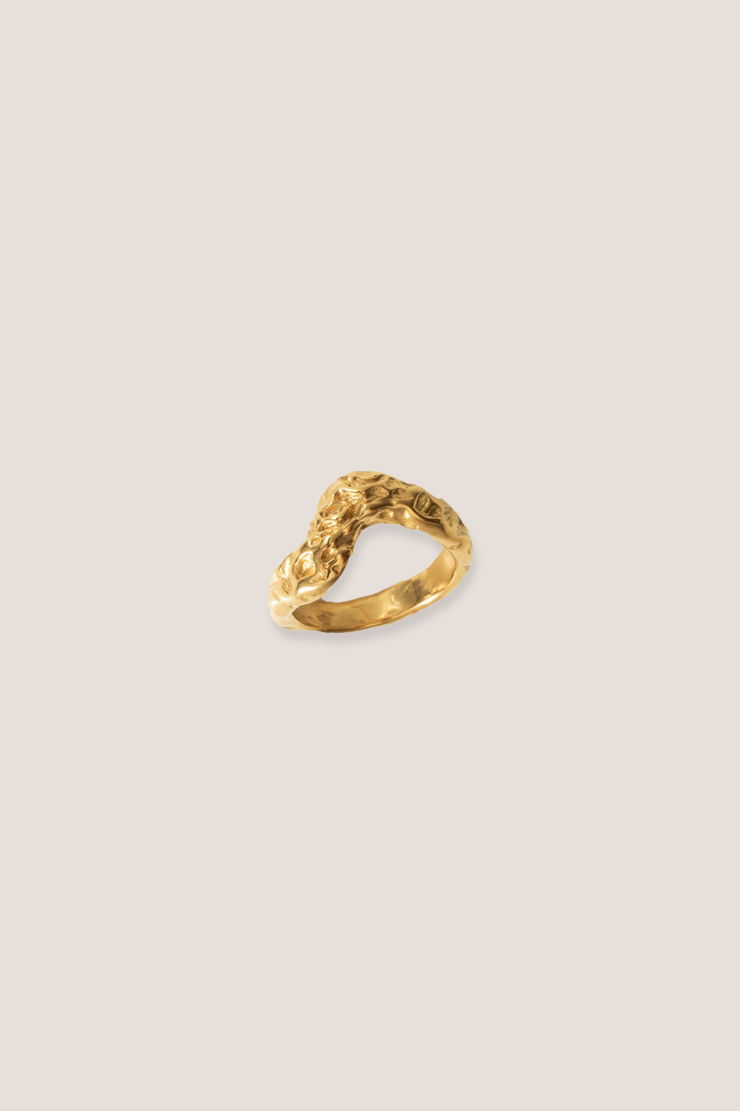 Ridge Bold Gold Ring