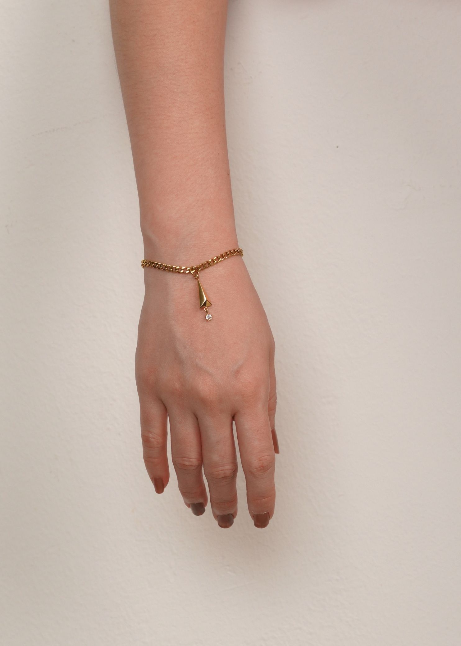 Bibelot Gold Pendant with Curb Chain Bracelet