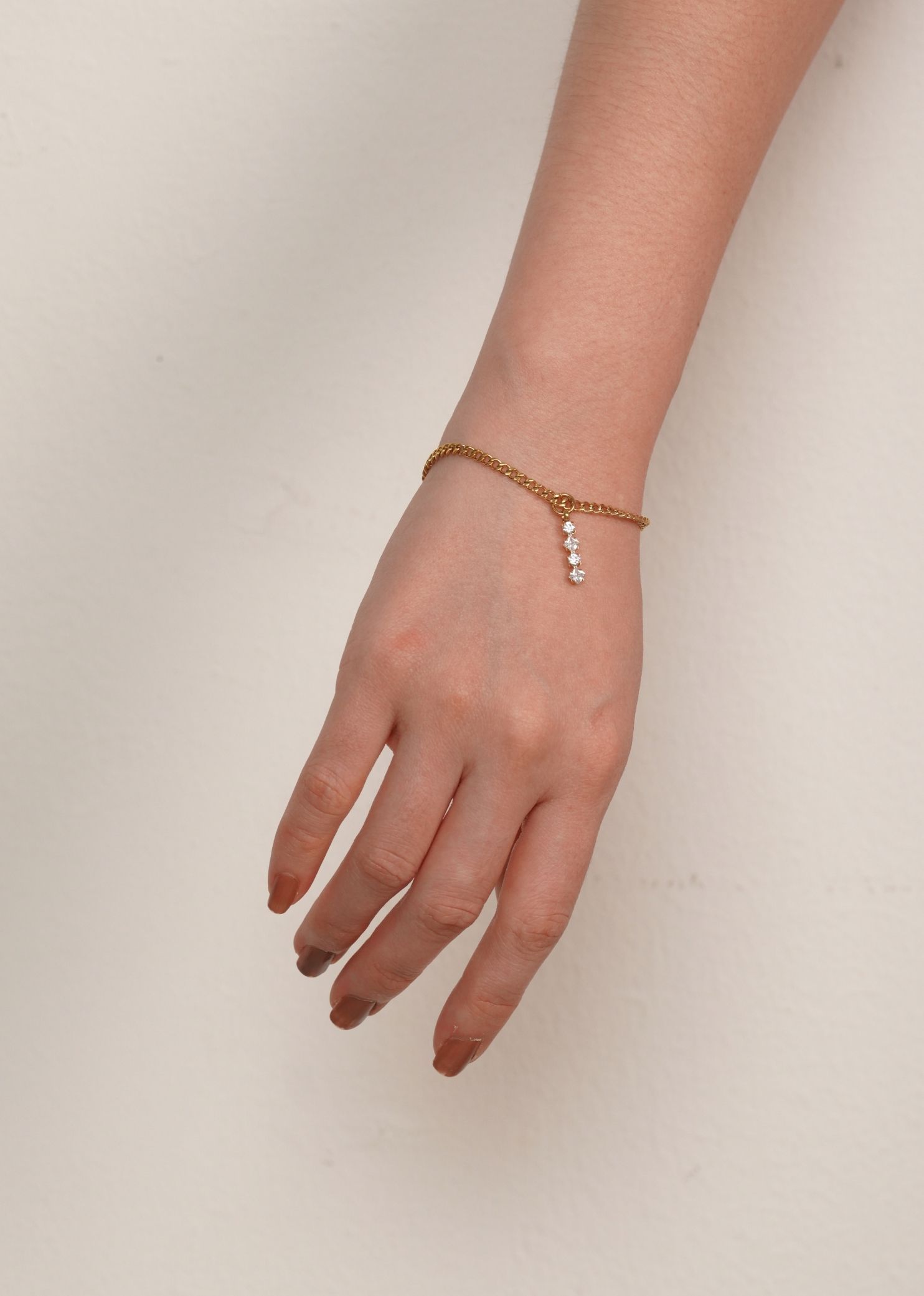 Classic Mystic Pendant Gold with Curb Chain Bracelet