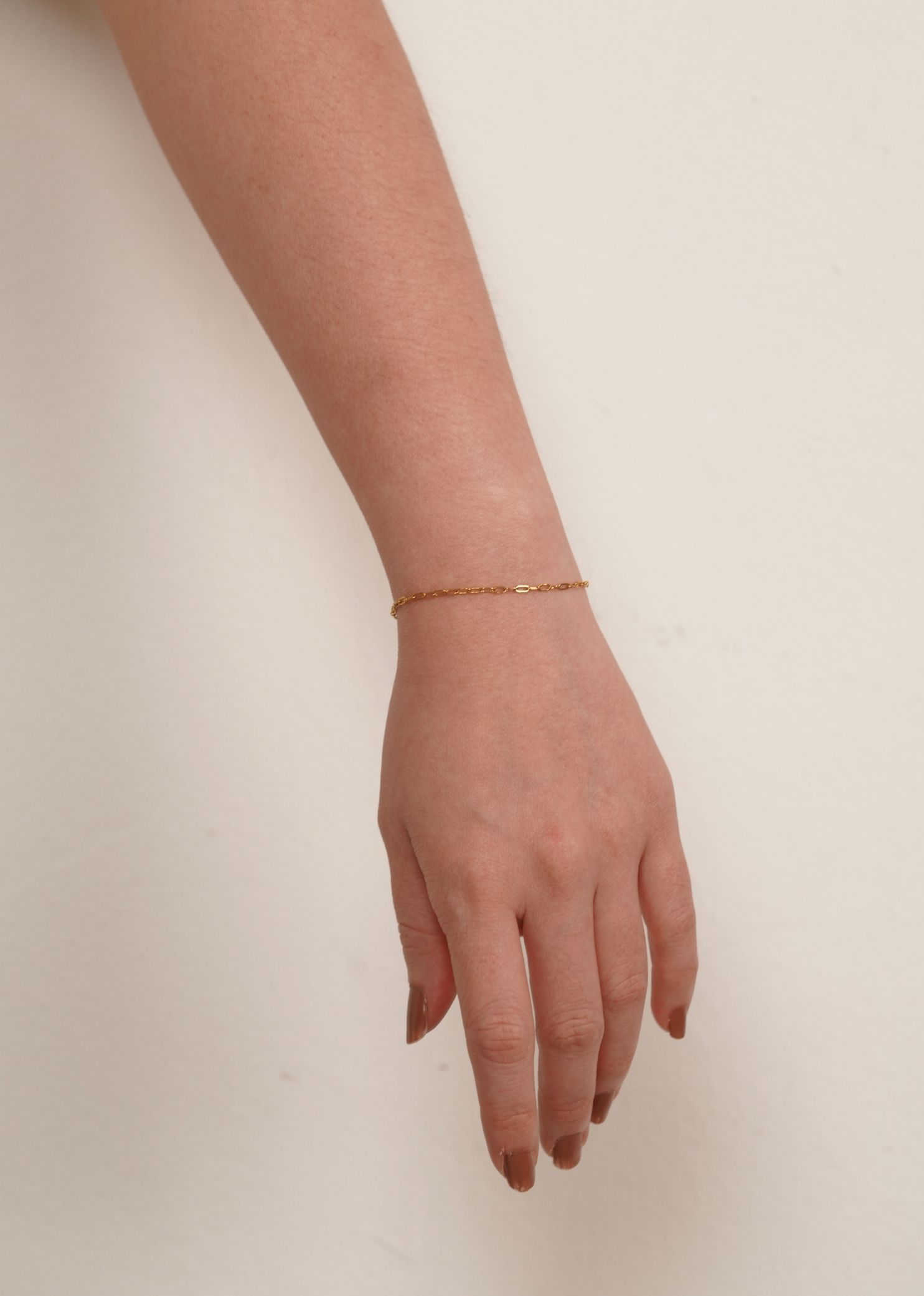 Isla Thin Gold Chain Bracelet