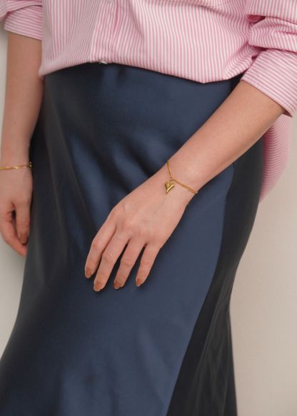 Tesoro Love Pendant Gold Bracelet