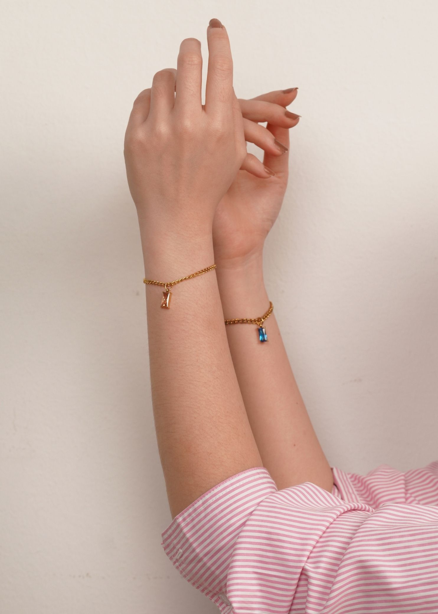 Verity Blue Sapphire Pendant Gold with Curb Chain Bracelet