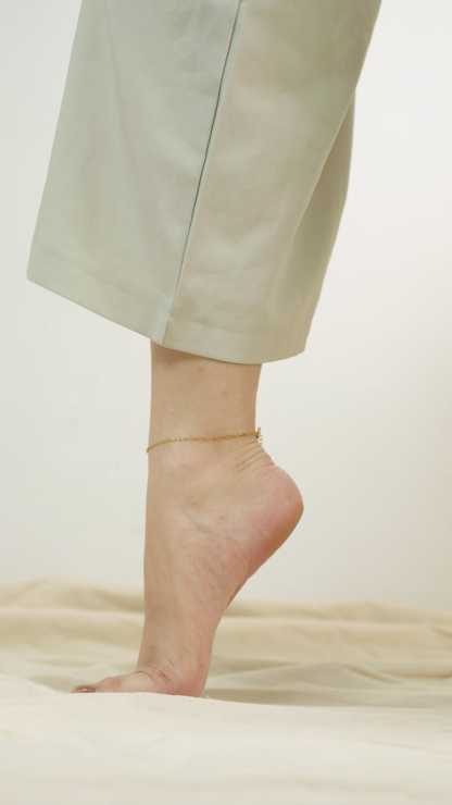 Isla Thin Gold Chain Anklet