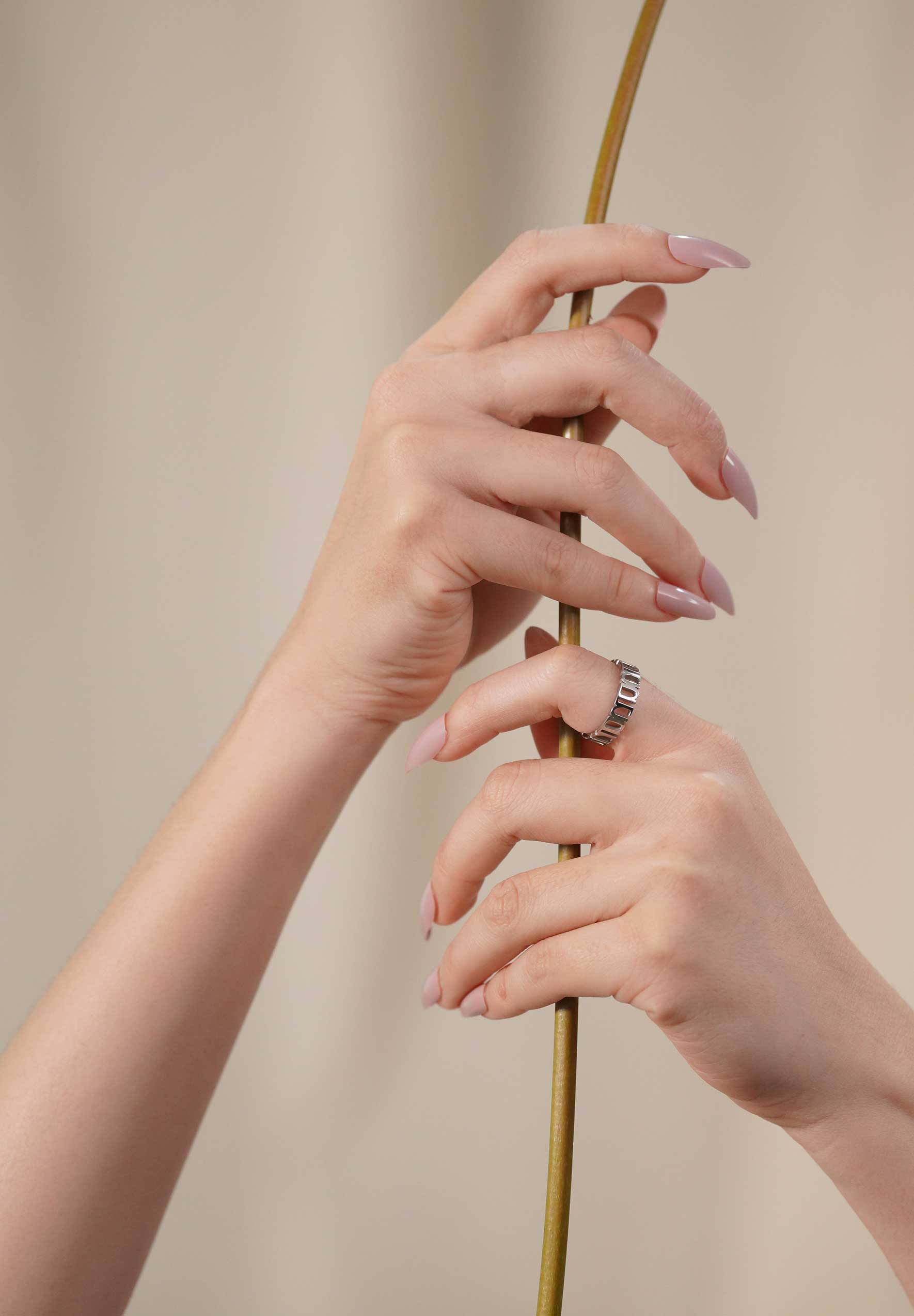 Gung Iconic Silver Sleek Ring
