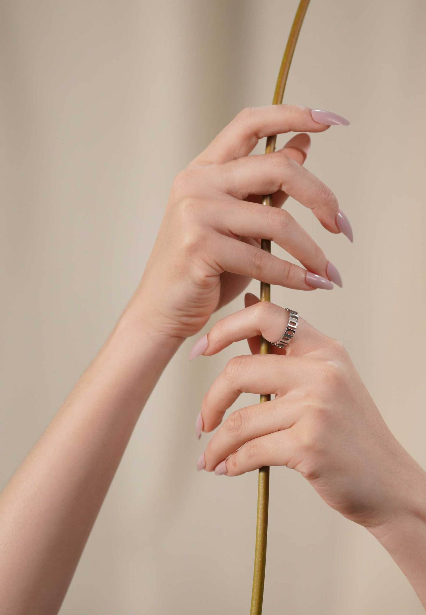 Gung Iconic Silver Sleek Ring