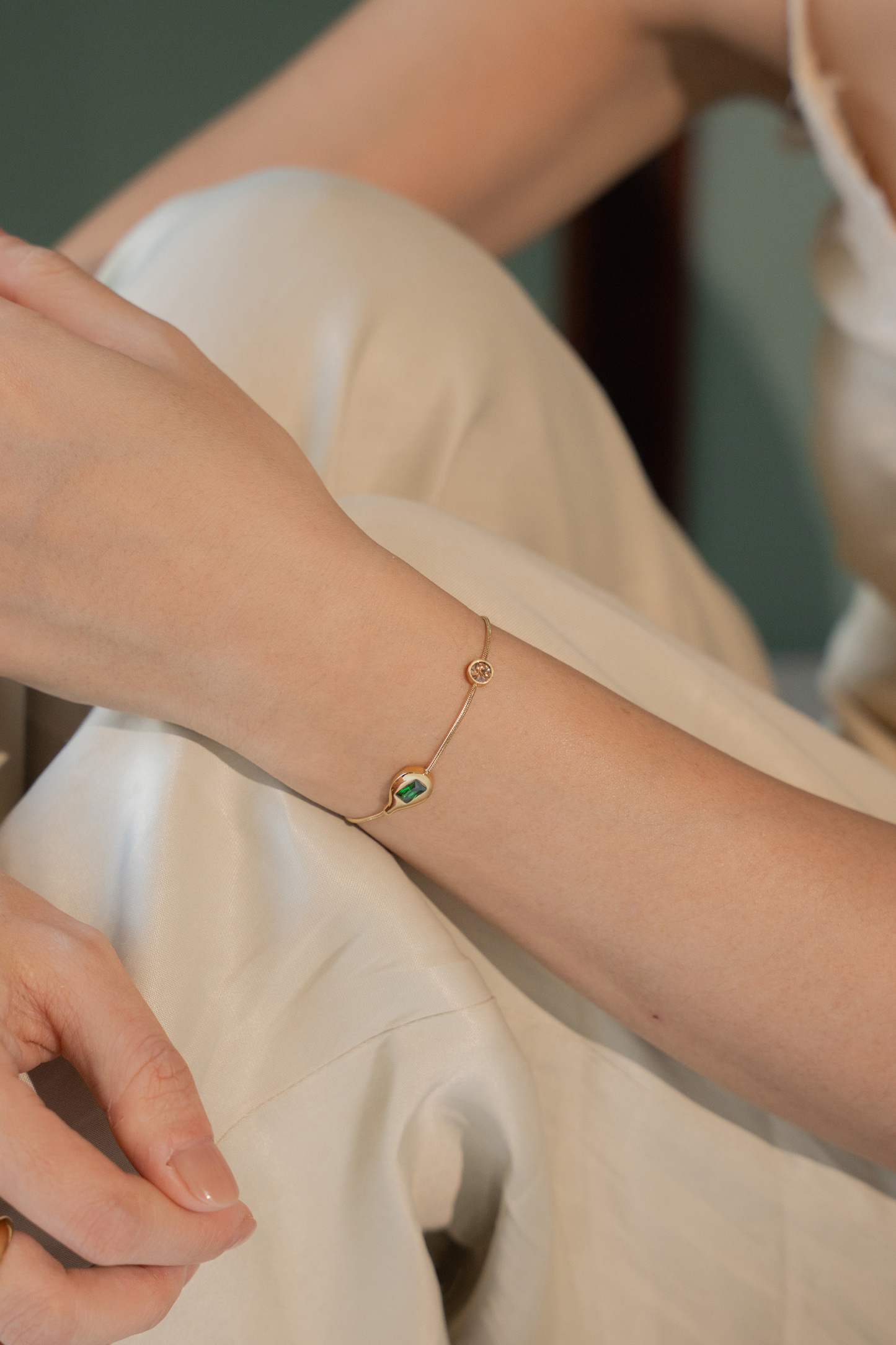 Fig Gold Chain Bracelet