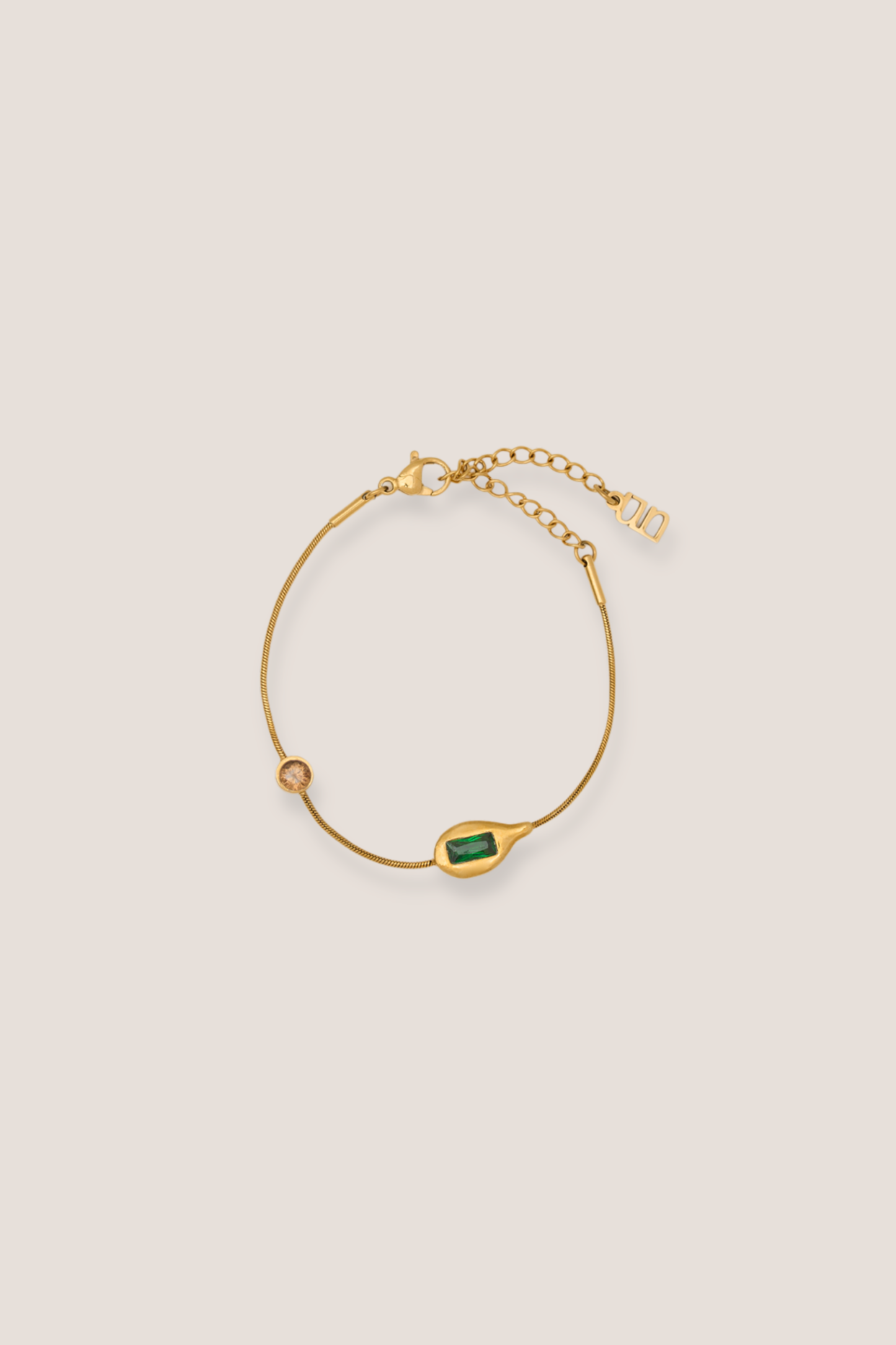 Fig Gold Chain Bracelet